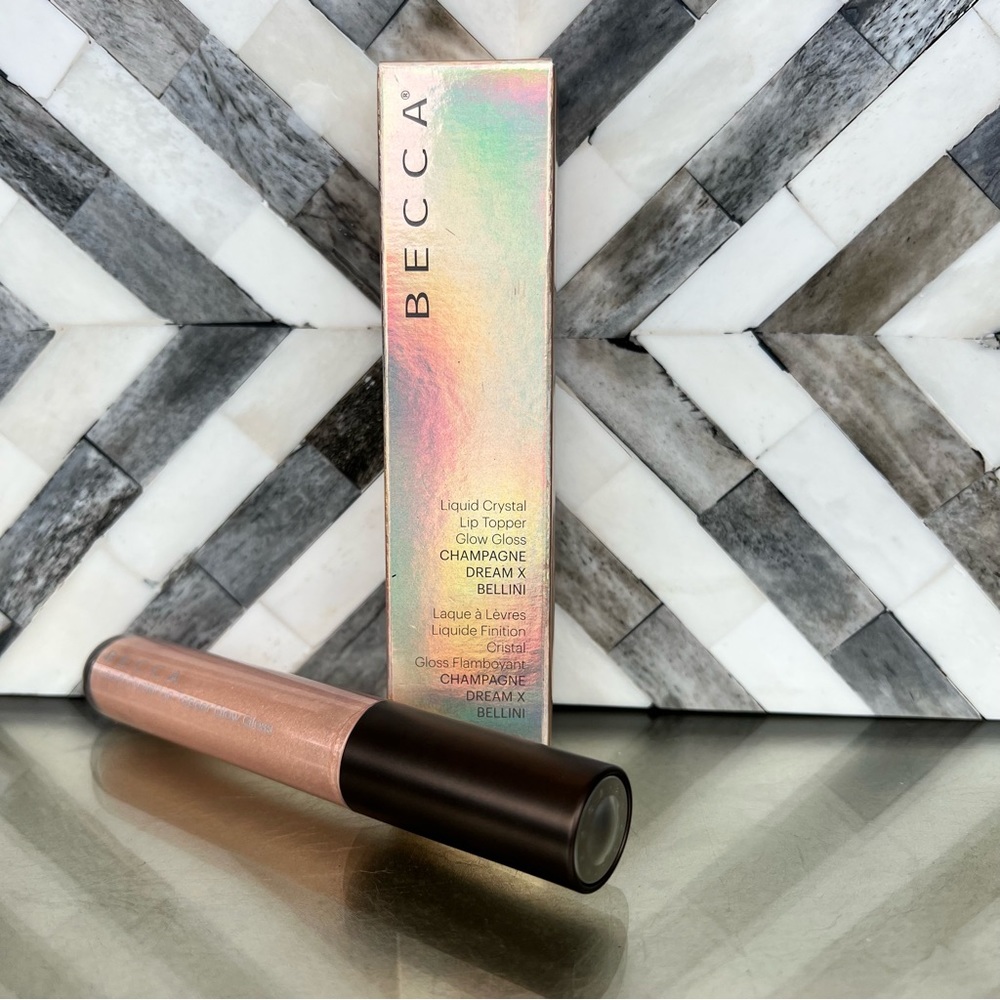 Becca liquid crystal lip topper champagne dream